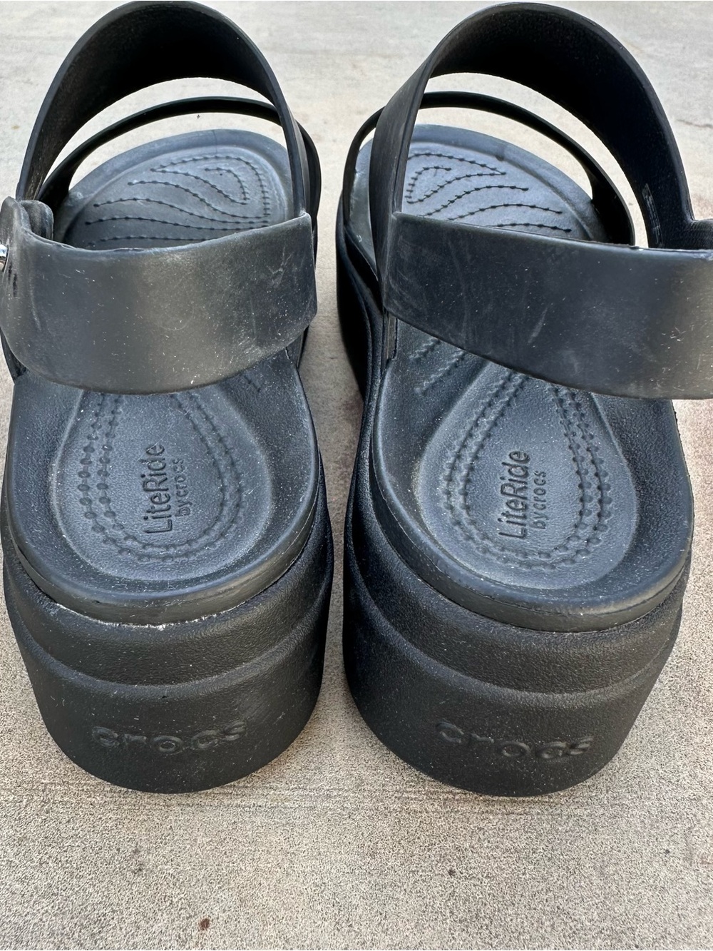 Crocs Lite Ride Brooklyn Low Wedge Platform Sandals Women's 6 NEW - Picture 4 of 10